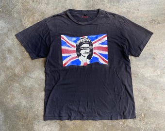 Vintage Y2K Sex Pistols Band T-Shirt Size L Distressed Tee