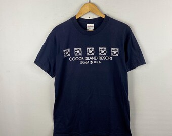 Vintage Guam Cocos Island Resort Guam USA Hawaii Surf Tee Blue Size M