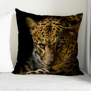 Leopard Pillow Sham, Accent Pillow, Wild Animal Cushion Case, Animal Cushion Cover, Loft Printed Pillow, Unique Cushion Cover,