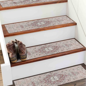 Step Rug, Soft Tones Rug, Muted Rug, Medallion Rug, Modern Rug, Stair Decor Rug, Machine Washable Rug, Easy To Clean Rug, Washable Stair Rug