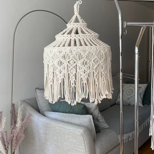 Chic designer chandelier, Beautiful Macrame Chandelier, Bohemian Lamp Shade, Bohemian Decor, Chandelier