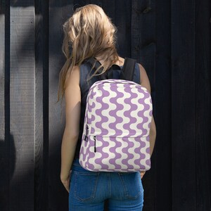 Sac à Dos Zig Zag Motif Violet et Blanc Taille Moyenne