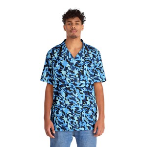 Men&#39;s Camouflage Blue Hawaiian Shirt