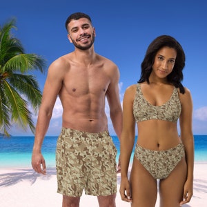 Badpakken voor hem en haar, legercamouflage bikiniset en zwembroek, gerecycleerde materialen