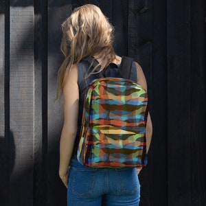Sac à dos à carreaux multicolores