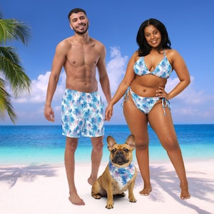 Zwemkleding voor hem, haar en hond Blauwe en roze palm string bikiniset, zwembroek en bandana voor huisdieren Gerecycleerde materialen