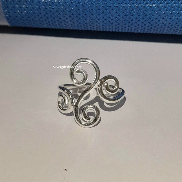 Bague tourbillonnante en argent sterling, bague en argent, bague tourbillonnante, bague Boho, bague de déclaration, bague délicate, cadeau de Noël, idée cadeau.