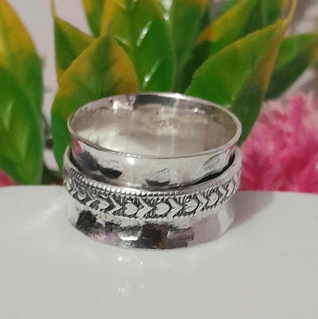 Handmade Sterling Silver Spinner Ring: Hammered Meditation Ring - Etsy