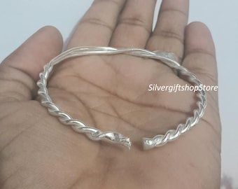 Brazalete rígido de plata de ley trenzada hecho a mano: Brazalete ajustable