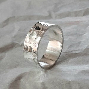 925 Sterling silver handmade 4,6,8,10,12mm hammered band ring 925 hammer finish silver ring, Beautiful Wedding Band.