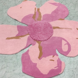 Pink Flower Shaped Rug | Hand Tufted Soft Bloom Carpet | Girly Aesthetic Room Decor | Kids Room Floral Rug | Cute Playroom Rug