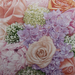 2 ou 4 serviettes en papier pour découpage, arrangement pastel violet, crème et rose de fleurs d'été, serviettes à motif fleurs d'été