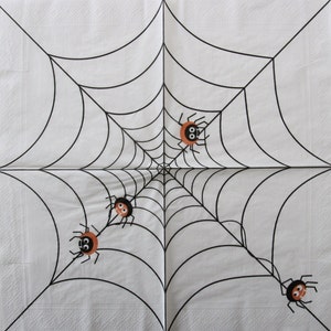 Tovaglioli di carta da 2 o 4 pezzi per lavoretti, divertenti ragni di Halloween con ragnatele su sfondo bianco arancione, tovagliolo per decoupage di ragnatele di Halloween