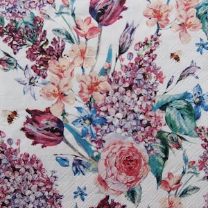 2 ou 4 serviettes en papier pour découpage, brindilles de lilas rose, tulipes et roses sur fond blanc avec abeilles, serviettes lilas, lilas de découpage