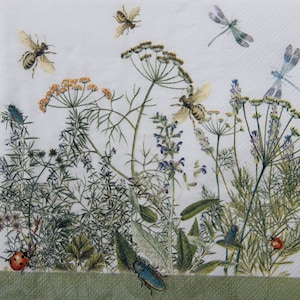 Servilletas de papel de 2 o 4 piezas para manualidades, plantas de campo, flores e insectos sobre fondo azul claro, libélulas, abejas y escarabajos en las plantas