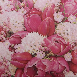 2 ou 4 serviettes en papier pour découpage, serviettes bouquet de tulipes roses, serviettes pour découpage fleurs printanières, serviettes de table fleurs, papier de soie artisanal