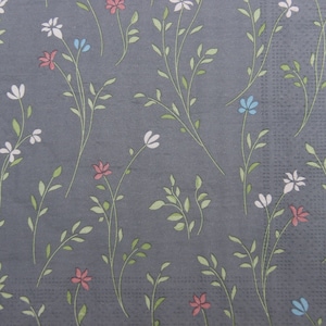 2 ou 4 serviettes en papier pour travaux manuels, petites fleurs peintes en couleurs sur fond gris, serviettes de découpage fleurs d'été, serviettes florales