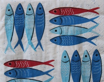 2 or 4 Pcs Paper Napkins For Decoupage , Blue & Red Fish Pattern On White Background , Funny Herring Napkin , Sealife Decoupage Napkins