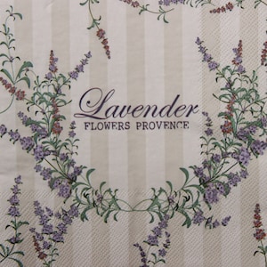2 ou 4 unidades de guardanapos de decoupage de papel, galhos de lavanda roxa com inscrição em bege listrado, fundo creme, guardanapos de decoupage provençal