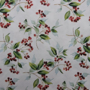 2 o 4 pezzi di tovaglioli di carta per lavori artigianali, foglie di vischio verde e rametti di bacche rosse su sfondo bianco, tovaglioli per decoupage