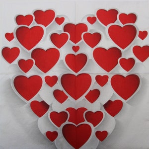 2 ou 4 serviettes en papier pour travaux manuels, Coeurs rouges sur fond blanc, Journal de bricolage, Serviettes pour découpage coeurs, Serviette de table pour la Saint-Valentin