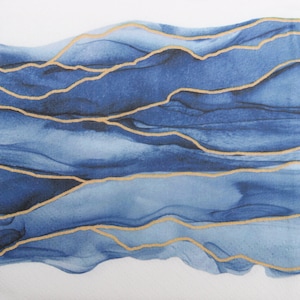 2 oder 4 Stück Papierservietten Für Decoupage, Aquarell Gemalt Blau Wellenmuster Mit Goldenen Akzenten Auf Weißem Hintergrund, Blau Weiß Decoupage