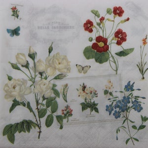 2 ou 4 serviettes en papier pour travaux manuels, collage de fleurs blanches, rouges et bleues avec inscription et timbres-poste, serviettes de découpage d'été, serviettes de table roses