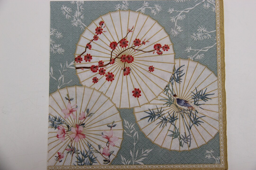 2 or 4 Pcs Paper Napkins for Decoupage , Japanese Umbrellas and Sakura Blossoms Napkins