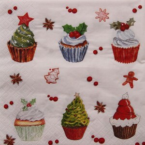 2 of 4 stuks papieren servetten voor decoupage, kleurrijke gebakjes, kerstcupcakes, op witte achtergrond, kerstsnoepjes decoupage