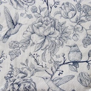 Servilletas de papel de 2 o 4 piezas para decoupage, colibrí azul marino y flores sobre fondo blanco, servilletas de decoupage orientales blancas azules