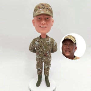 Custom Pilot Bobblehead , Personalized Air Force Bobblehead, Personalized Commander Bobblehead, Custom Soldier Bobblehead ,Army Bobble head