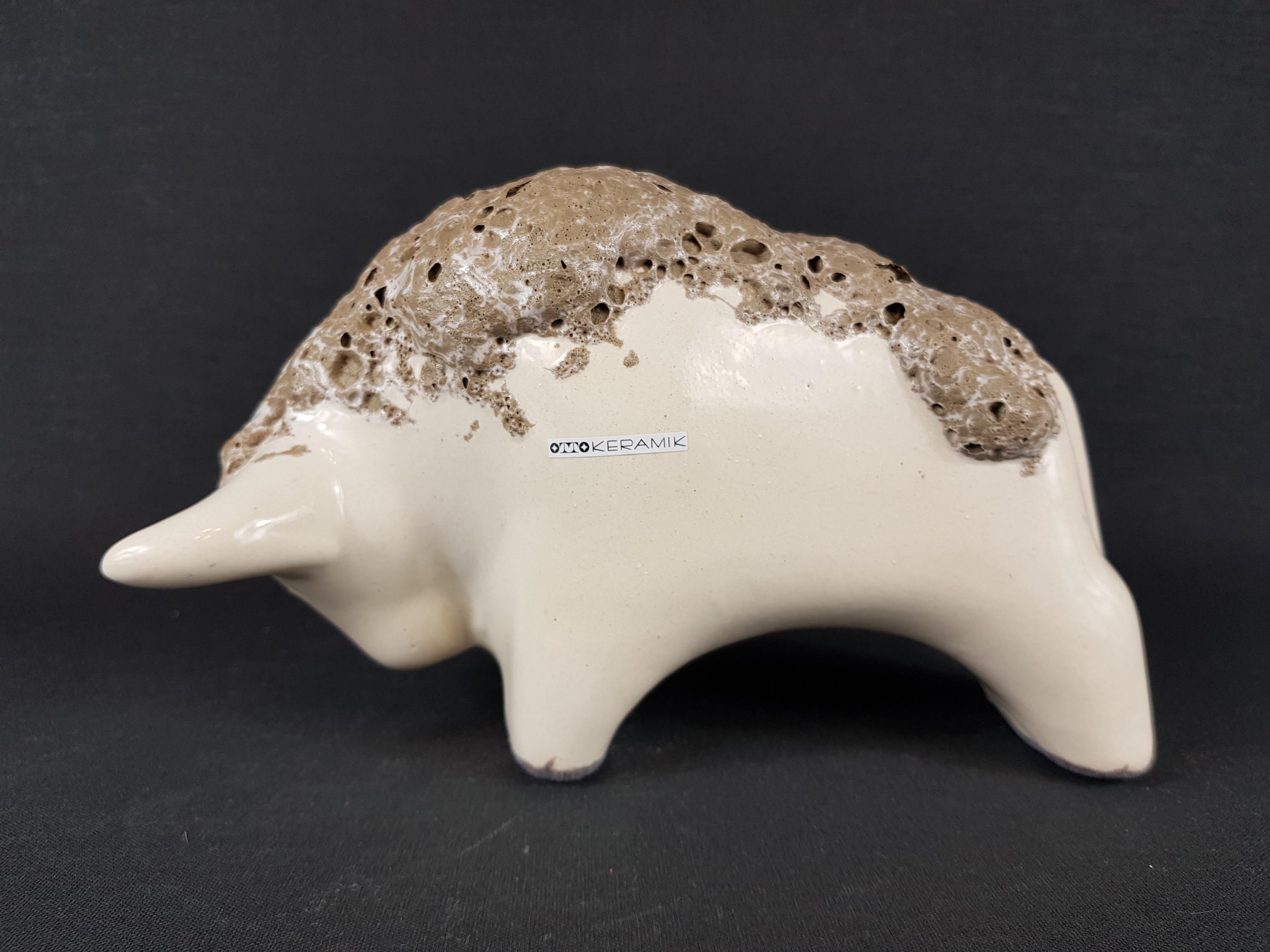 Fat Lava Otto Keramik製（オットーケラミック） Bull Retro OTTO KERAMIK White and Black Fat Lava Crater Glaze