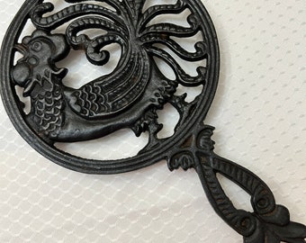 Vintage Black Cast Iron Rooster Chicken Footed Trivet