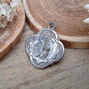Antique pendant Saint Rita of Cascia - Religious medal - Christian accessory - Catholic jewellery