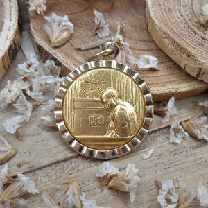 Mutien-Marie Wiaux - Religious Pendant - Golden medal - Christian accessory