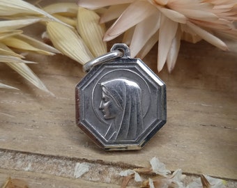 Blessed Virgin Mary Silvered Religious pendant - Antique Marian apparition medal from Lourdes - Christian accessory