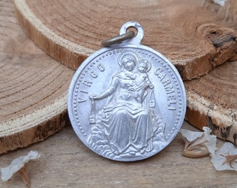 Colgante religioso Nuestra Señora del Carmen - Medalla antigua Jesucristo - Joyería católica - Accesorio cristiano