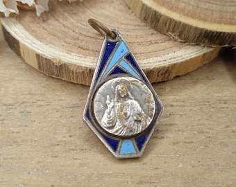 Sacred Heart of Jesus - Religious pendant - Antique apparition medal - Catholic jewellery - Christian accessory