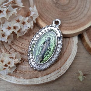Enamel miraculous medal Virgin mary - Antique Miraculous medal - Vintage french religious pendant - Christian accessory