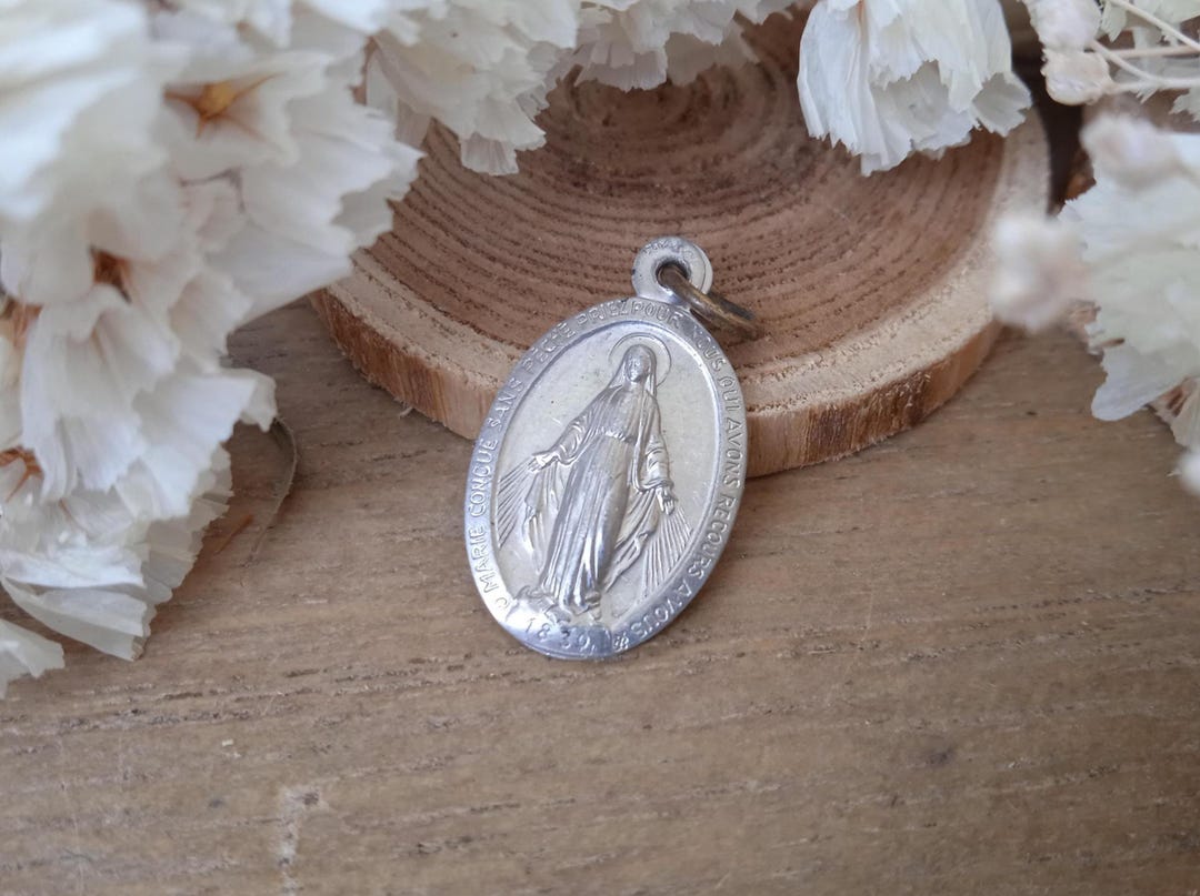 Blessed Virgin Mary - Miraculous Medal - Aluminium Pendant - Christian ...