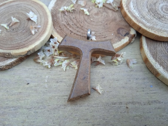Saint Anthony's cross - Tau cross pendant - Tav religious necklace - Christian accessory