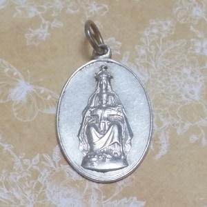 Antique Religious pendant - Our lady of Liesse medal - Blessed Virgin Mary - Christian accessory