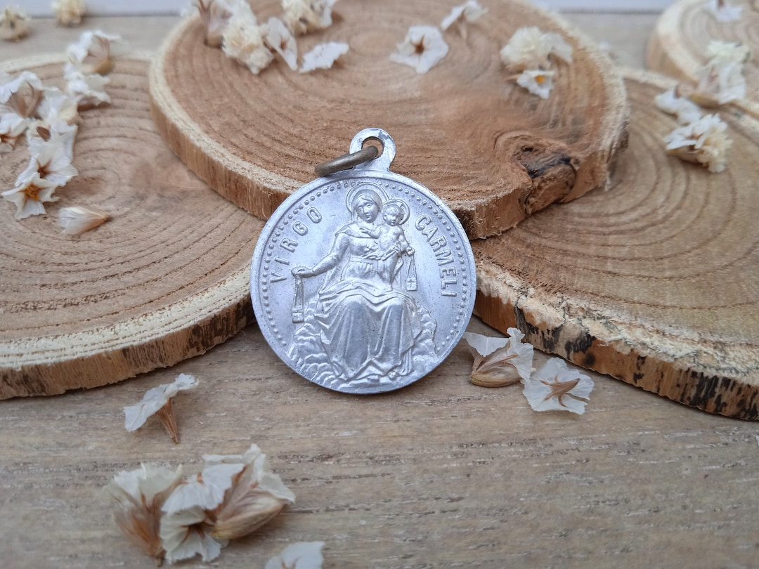 Antique Our Lady of Mount Carmel Medal – Religious Pendant - Etsy