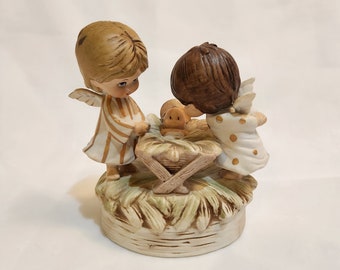 1972 Angels and Baby Jesus Nativity Franmar Music Box Moppets Plays "O Come, All Ye Faithful" Japan | Vintage Christmas Decor- YOUTUBE VIDEO