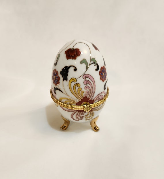 Porcelain Egg Hinged Trinket Box with Clasp Flora… - image 1