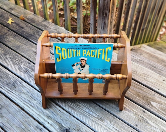 マガジンラック Vintage magazine holders Vintage Maple Magazine Rack, Vinyl Record Holder, Colonial Style