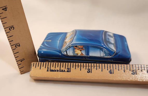 Vintage 1982 Ian Logan's Carlectables Car Tin Blue Chevrolet Metal