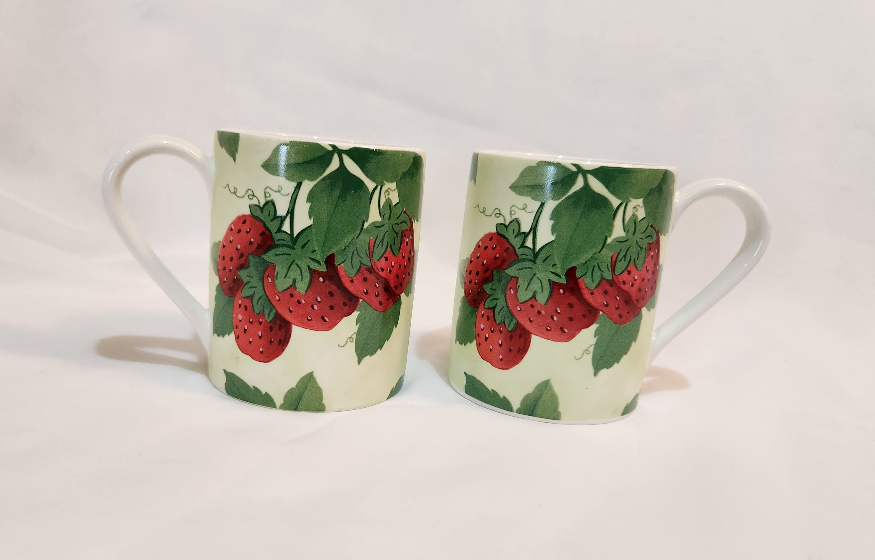 Corelle Strawberry Mugs Stoneware Set of 2 Vintage Tea Coffee Creamers Etsy