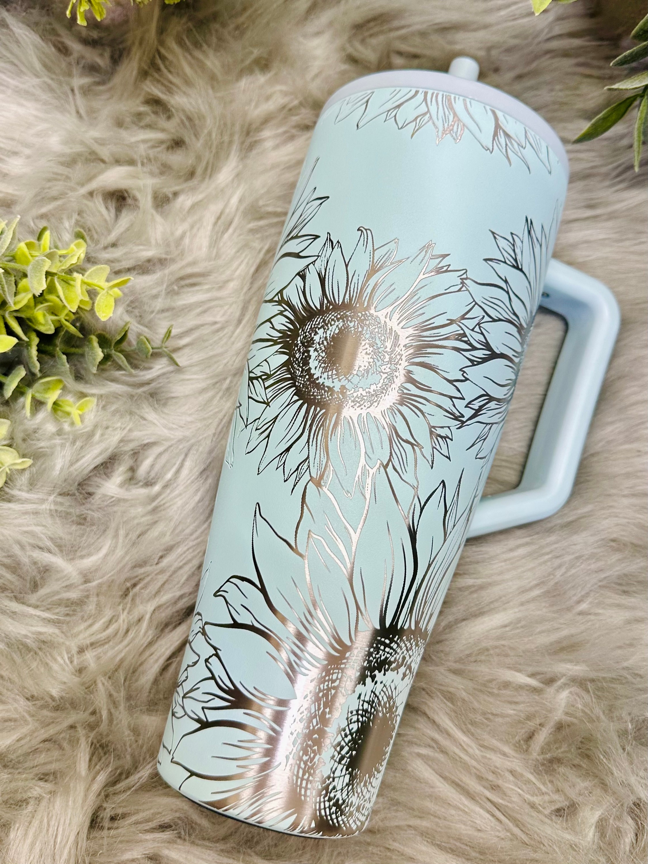 Floral Engraved 40oz Brumate Era Tumbler, Floral Engraved Era, 40oz Tumbler  With Handle, Engraved Tumbler, Custom Brumate Era 