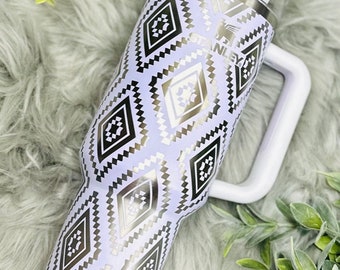 "Stanley Quencher H2.0 Tumbler von ""Aztec"" Gravur, 40 oz."